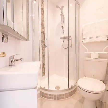 Luxurious Seaside Διαμέρισμα *